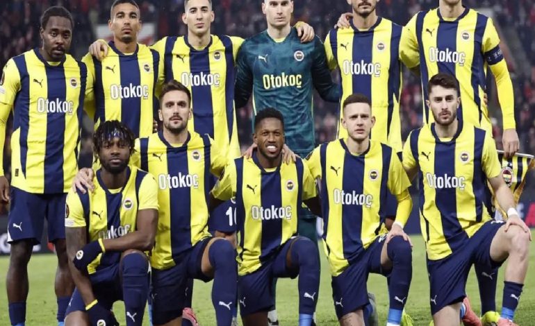 Fenerbahçeliler çıldırdı! Takımın yıldız ismi Galatasaray’ı takip etti
