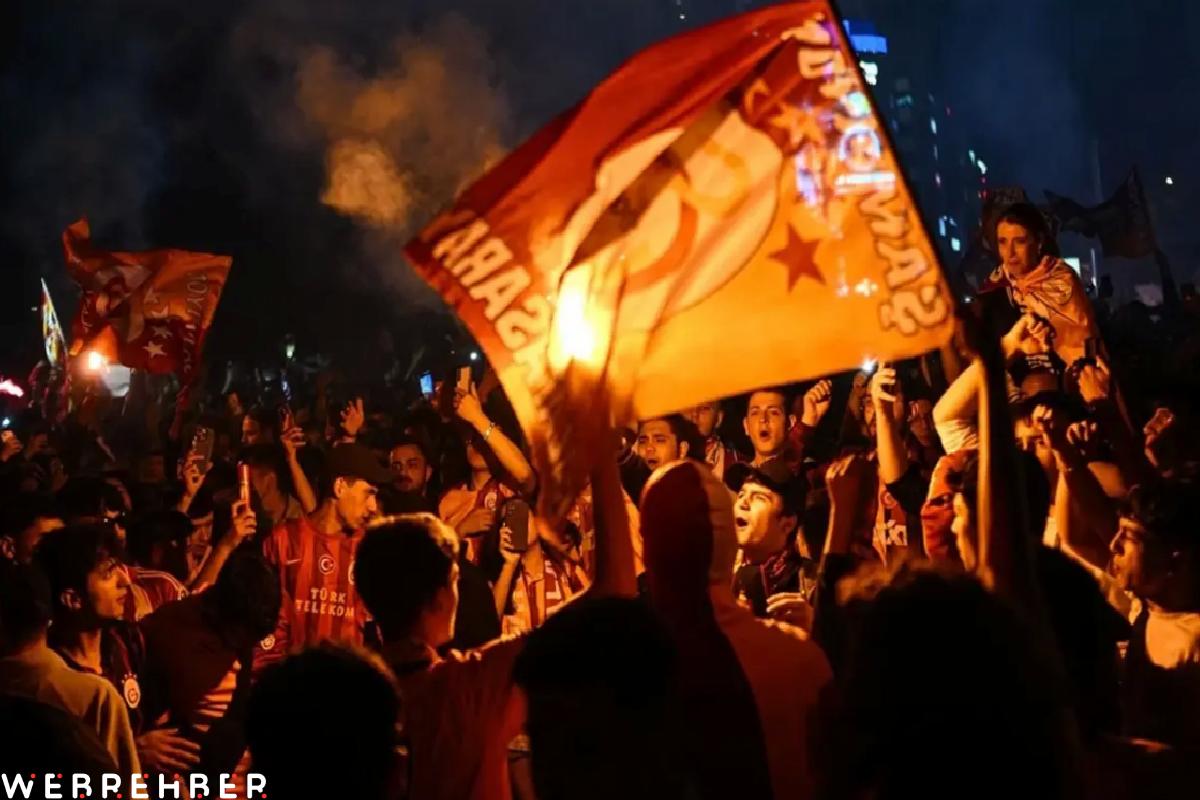 Galatasaray şampiyonluğunu ilan etti! Ünlü isimlerden paylaşım yağdı