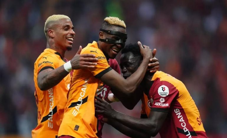 Galatasaray, Sivasspor’a gol oldu yağdı! Osimhen’den kariyer rekoru