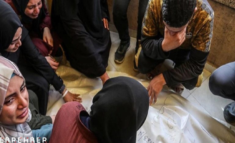 Gazze’de can kaybı 52 bin 810’a yükseldi