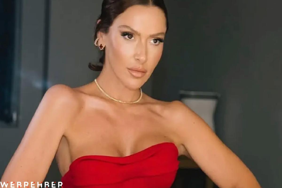 Hadise’den cesur yaz açılışı: Üstsüz pozuyla kamera karşısına geçti