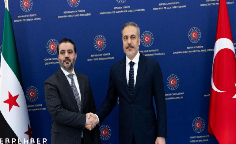 Hakan Fidan, Suriyeli mevkidaşıyla bir araya geldi