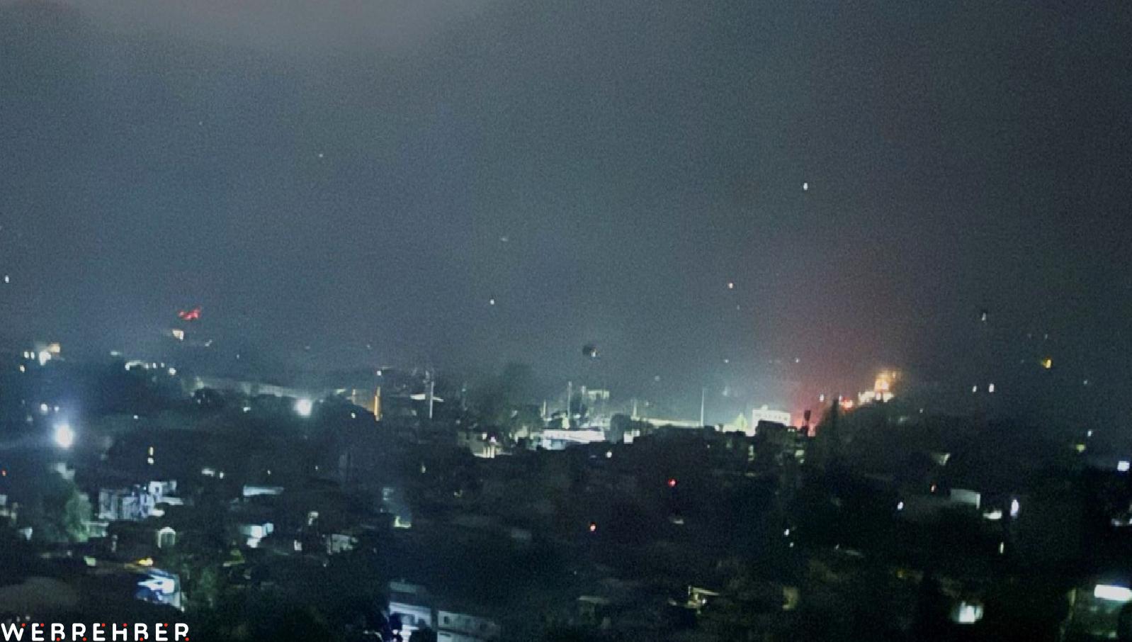 Hindistan, Pakistan’ı füzelerle vurdu
