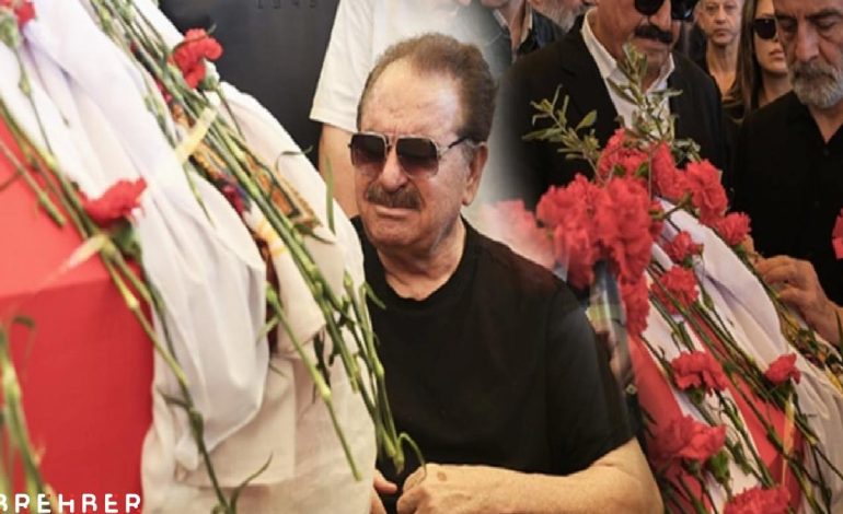 İbrahim Tatlıses ve Yılmaz Erdoğan tabutun başında gözyaşı döktü