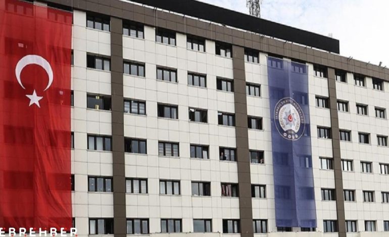 İstanbul Emniyet Müdürlüğü’nden “Özgür Özel’in makam aracı kapalı otoparka alınmadı” iddiasına yanıt