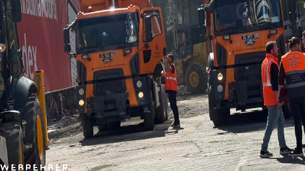 İstanbul’da çöken yolda onarım mesaisi sürüyor