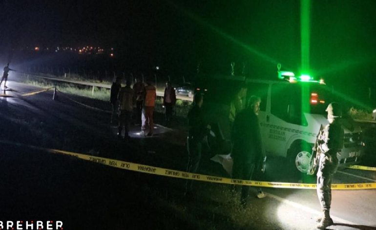 Kayıp gencin cesedi kara yolunda bulundu