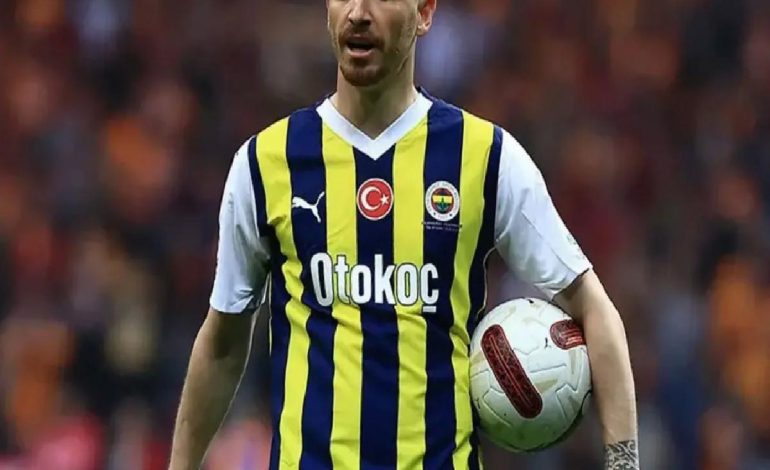 Milyonda bir görülen hastalığa yakalanan Mert Hakan taburcu oldu
