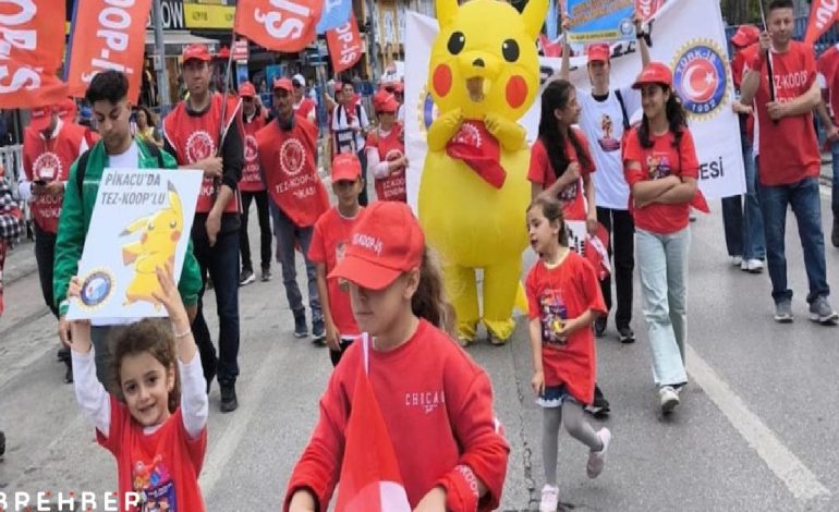 Saraçhane’de gündem olan Pikachu 1 Mayıs alanında görüldü