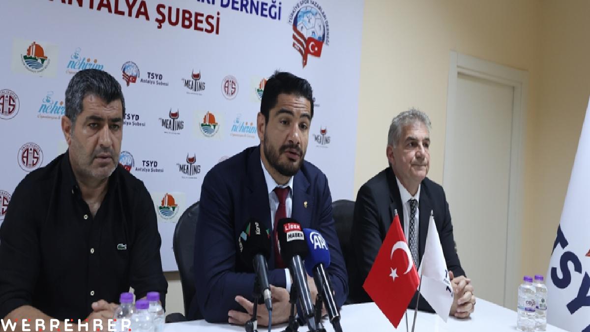 Taha Akgül, Antalya’da gazetecilerle buluştu