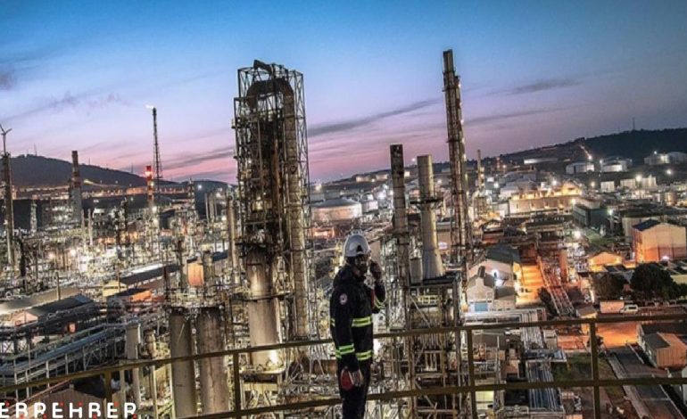 Tüpraş, Petrol-İş Sendikası ile 3 yıllık toplu iş sözleşmesi imzaladı