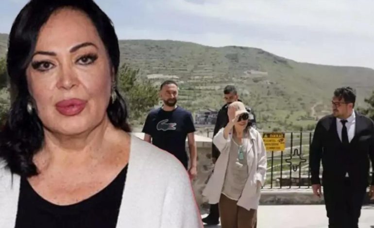 Türkan Şoray, 52 sene sonra Meryem Ana Kilisesi’ni ziyaret etti