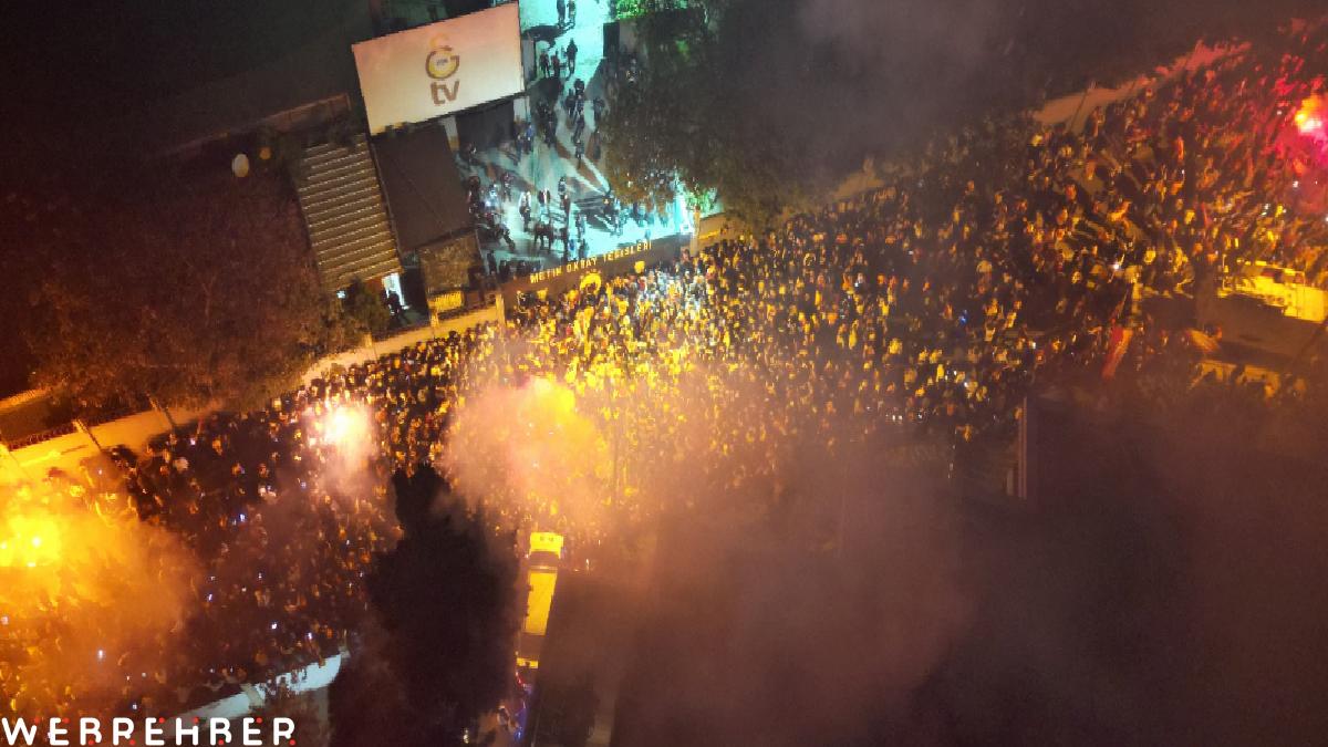 Yurtta Galatasaraylıların şampiyonluk coşkusu