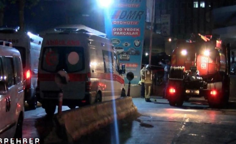 Zeytinburnu’nda sanayi sitesi alevlere teslim oldu!